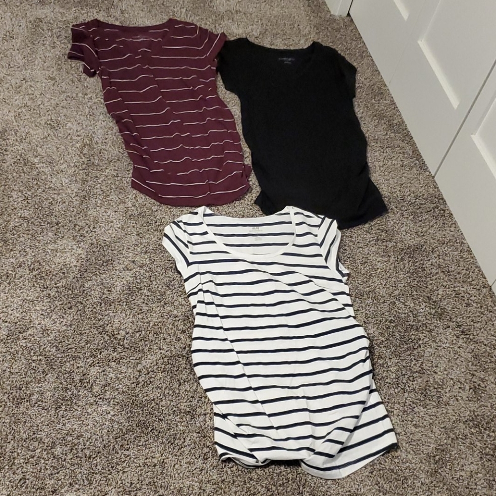 Lot of 3 basic ruched maternity tops sz s/m